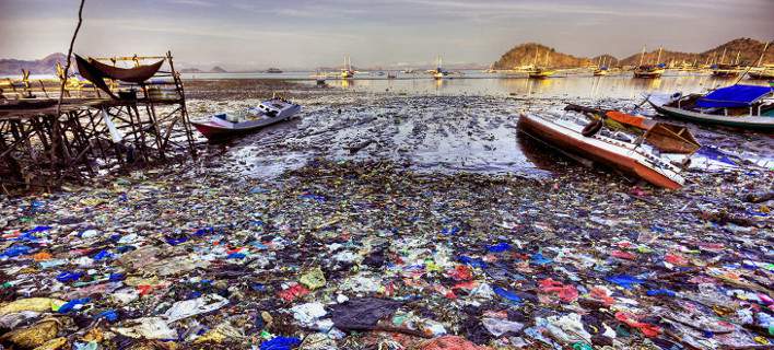 plastika-stin-thalassa