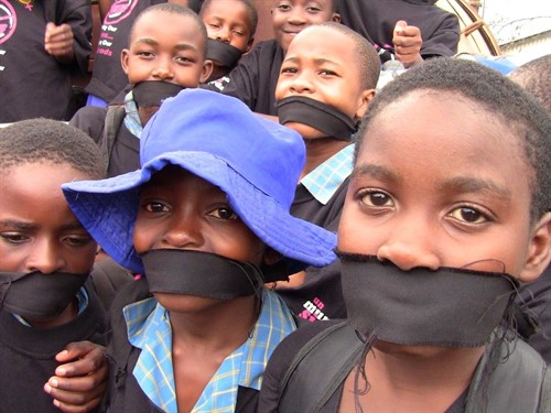 to-allo-miso-tou-ouranou3